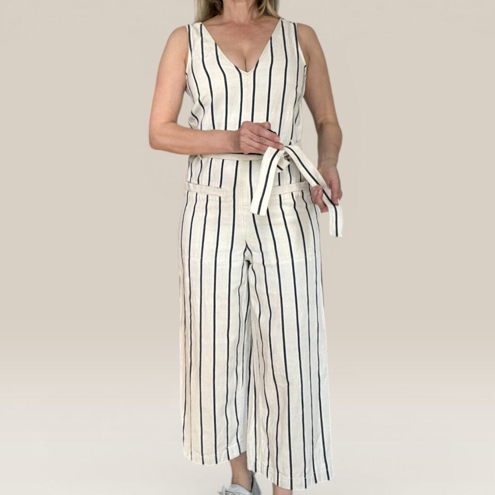 Madewell White Navy Pinstripe Culotte Jumpsuit Small